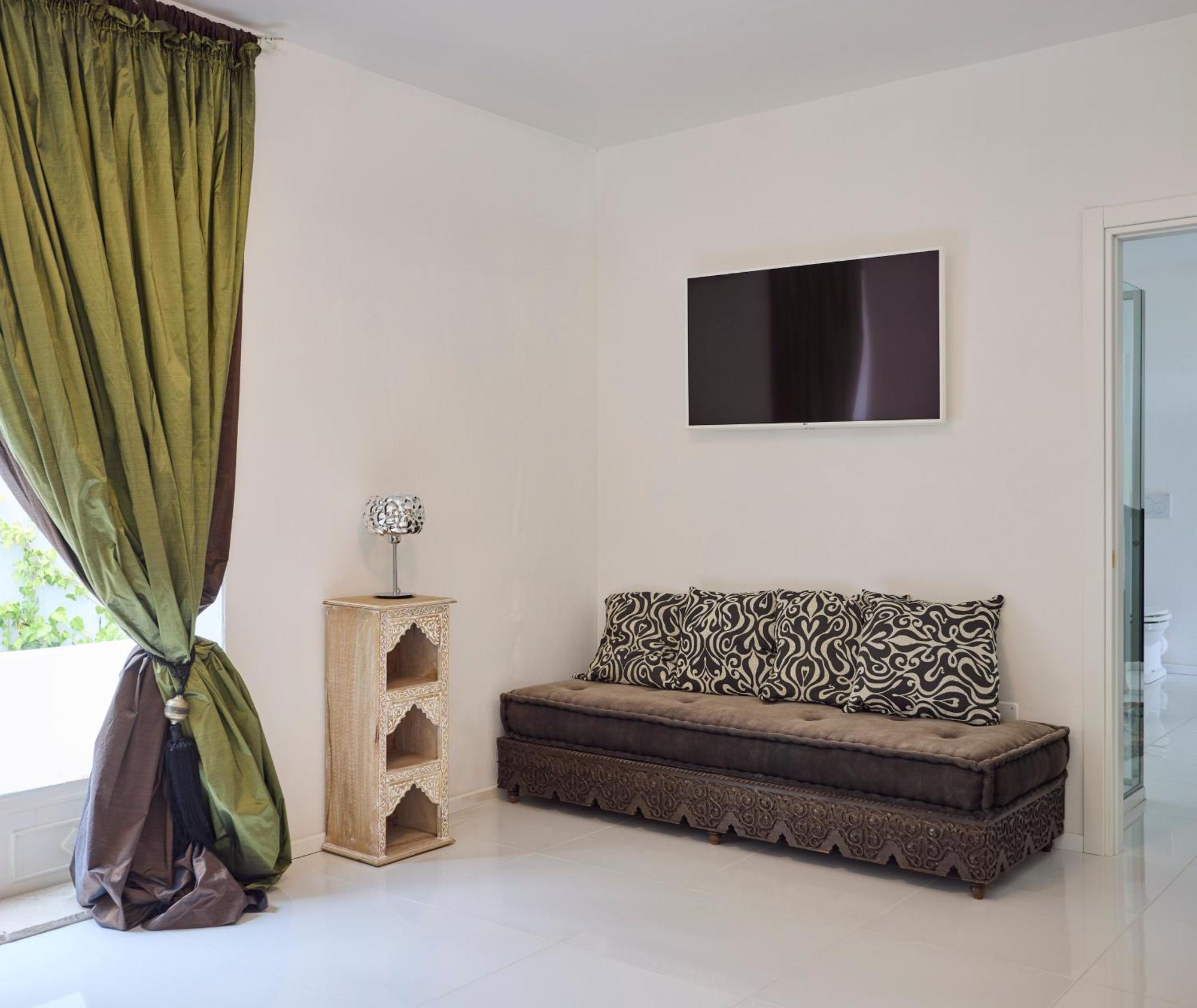 Hotel La Casa E Il Mare, Private Bay 4*