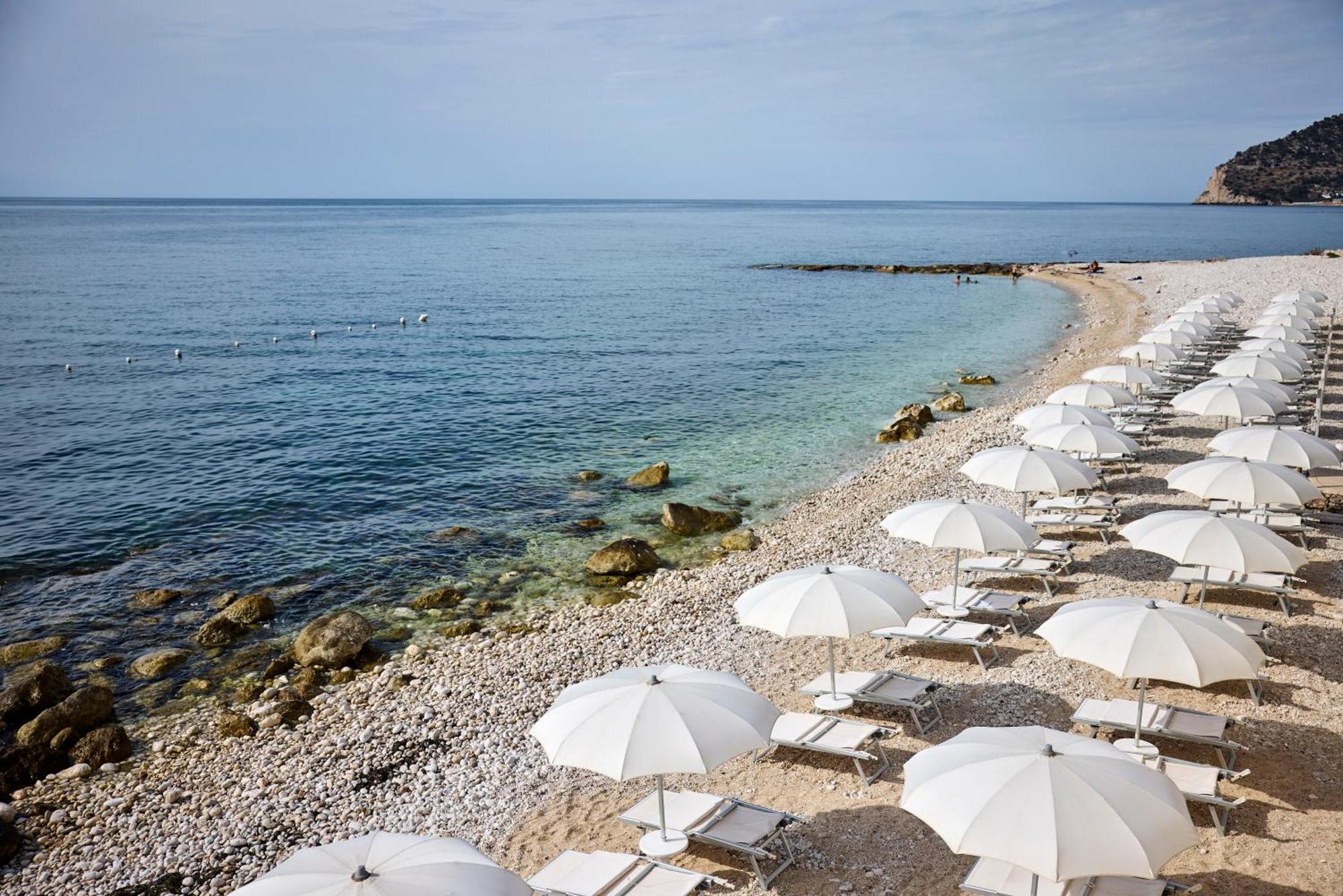 Hotel La Casa E Il Mare, Private Bay 4*